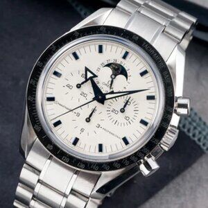 OMEGA Speedmaster Professional Moon Phase 3575.30.00 "EUROPE LIMITED EDITION"